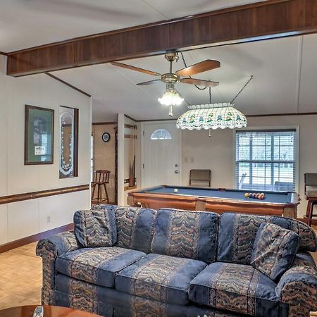 Ooltewah Cabin With Grill, Pool Table And Porch! Buitenkant foto