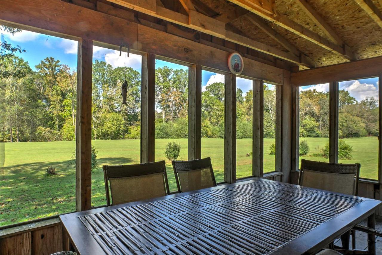 Ooltewah Cabin With Grill, Pool Table And Porch! Buitenkant foto